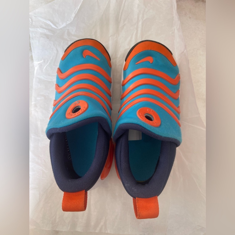 Nike Dynamo Toddler Size 10
